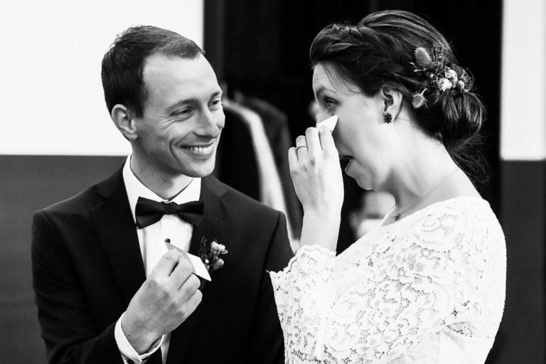 Gefühlvolle Hochzeits- und Babybauchfotografie – authentisch, emotional und zeitlos. Für Paare & Familien, die Erinnerungen in echten Bildern festhalten möchten.