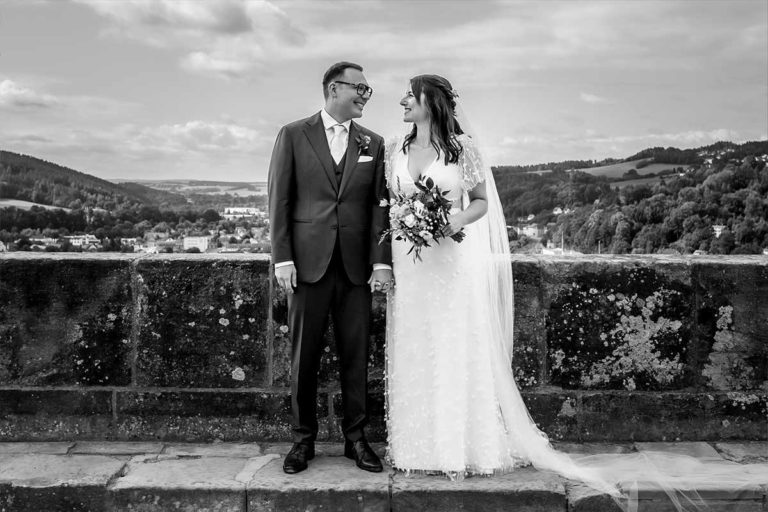 Gefühlvolle Hochzeits- und Babybauchfotografie – authentisch, emotional und zeitlos. Für Paare & Familien, die Erinnerungen in echten Bildern festhalten möchten.