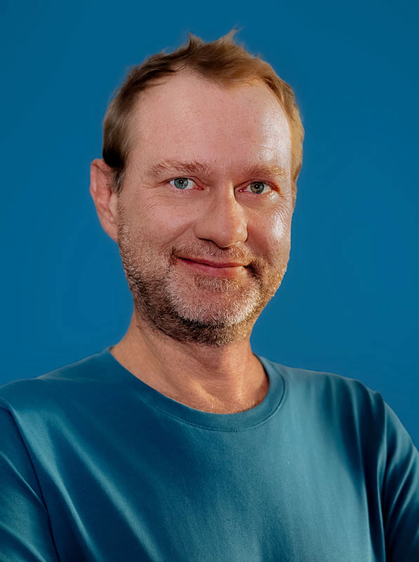 AndreasKlug_Fotografie-1-196_blau_16farbe Profilfoto Andreas Klug
